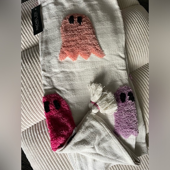 NWT Rachel Zoe Rare Viral Multicolored Pink Purple Ghost Throw Blanket - Picture 8 of 8